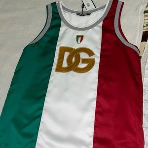 New sleeveless shirt Medium ,color Italiaflag